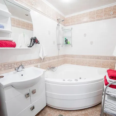 Apartment Spacious Luxury